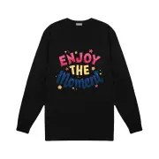 Áo thun Typo Graphic LSS108