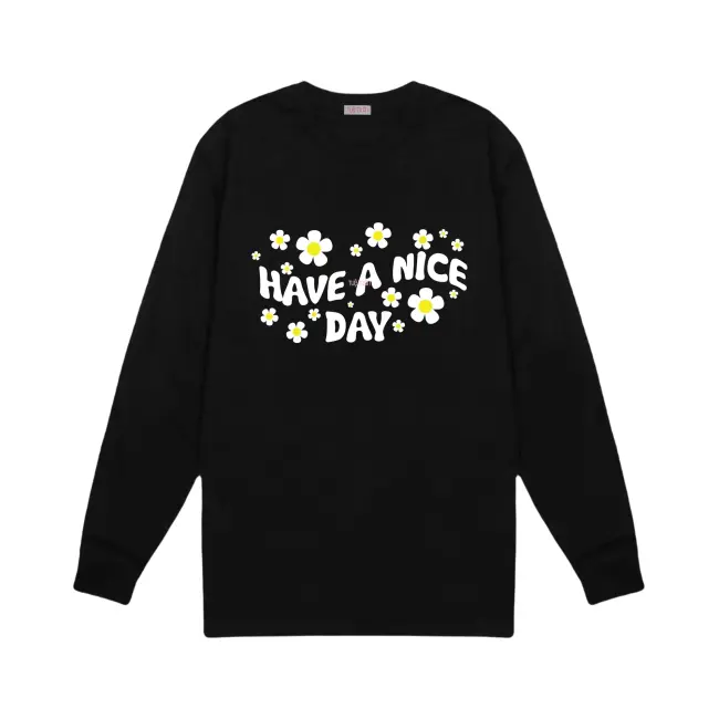 Áo thun Typo Graphic LSS140