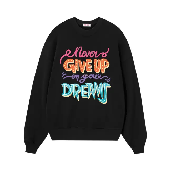 Áo thun Typo Graphic SW31